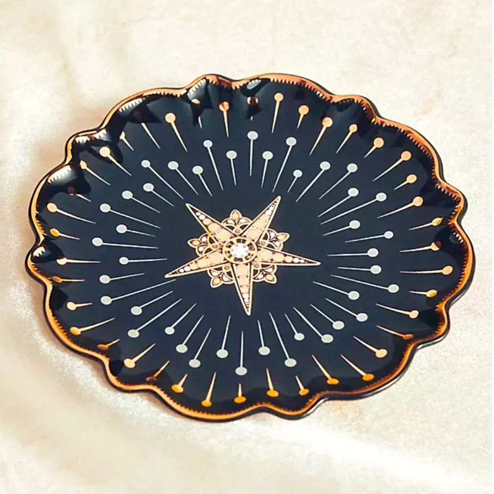 Set/4 ⭐️ 24K Gold Plates Catherine Martin x  Anthropologie WHITE and gold